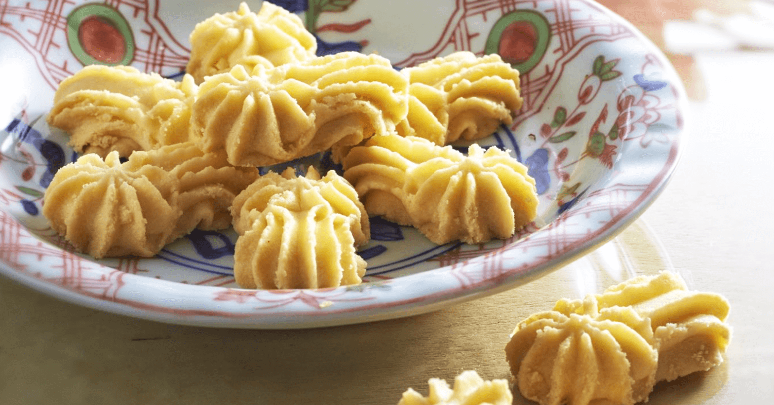 SG Halal Deals Mdm Ling Raya Cookies Premium